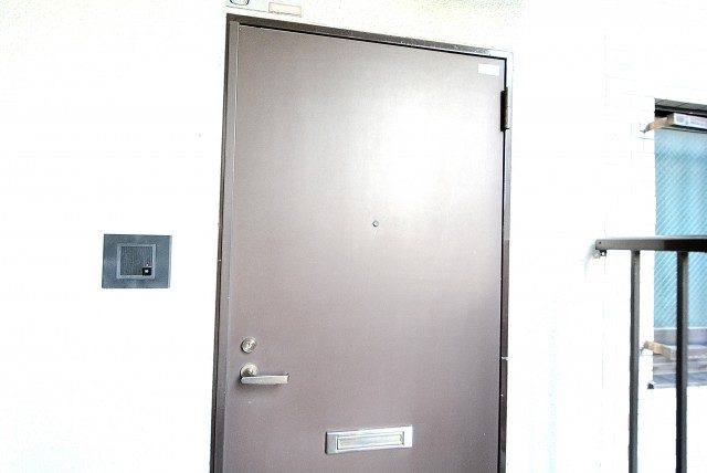 ライオンズマンション明石町 玄関