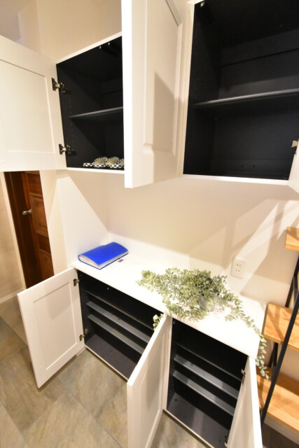 麻布狸穴ナショナルコート 玄関