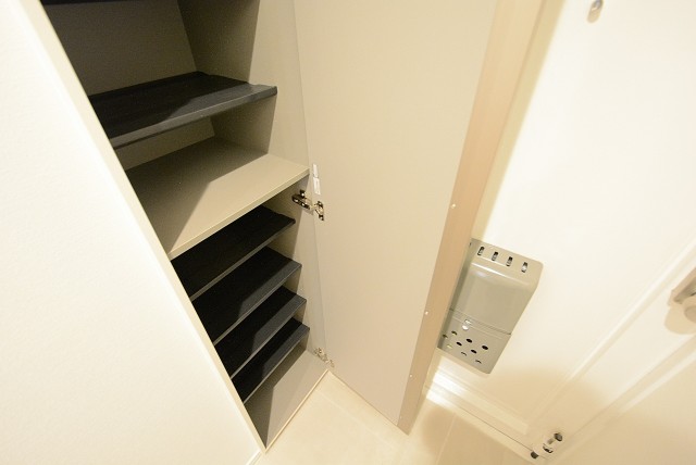 パールハイツ幡ヶ谷 玄関