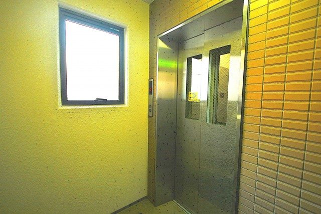 マイキャッスル駒場ヒルズ エントランス