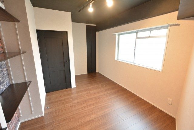 セントヒルズ三軒茶屋 洋室1