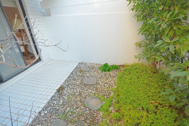 メゾンドゥ白金台 バルコニー