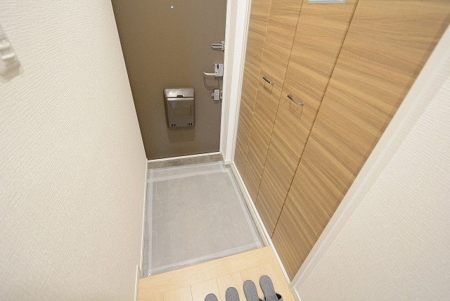 グリーンヒル新宿 玄関