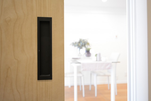 クレセントマンション 階段