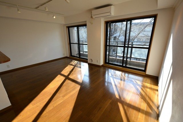 マイキャッスル駒場ヒルズ リビング