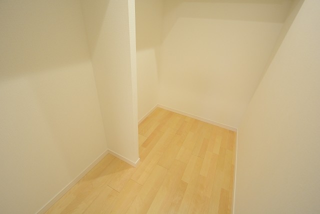 ラインズマンション根岸東 洋室6.1