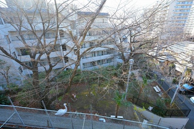 マイキャッスル駒場ヒルズ　バルコニー