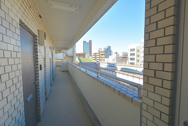 藤和三軒茶屋コープ 外廊下