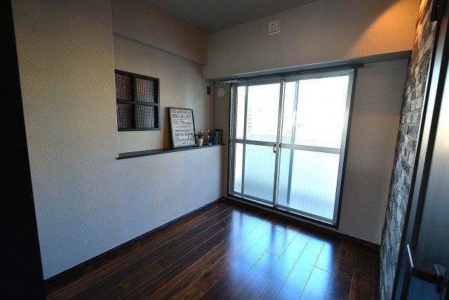 ニューハイツ八丁堀 洋室