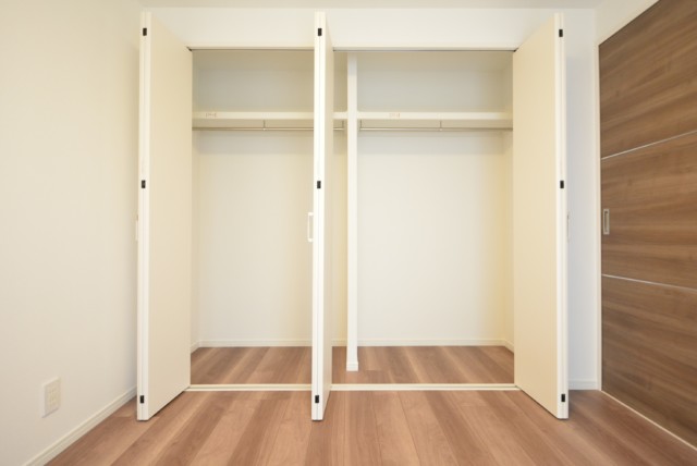 東建柏木マンション 洋室1