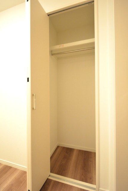 東建柏木マンション 洋室2