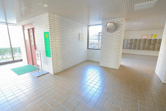 小松川グリーンハイツ エントランス