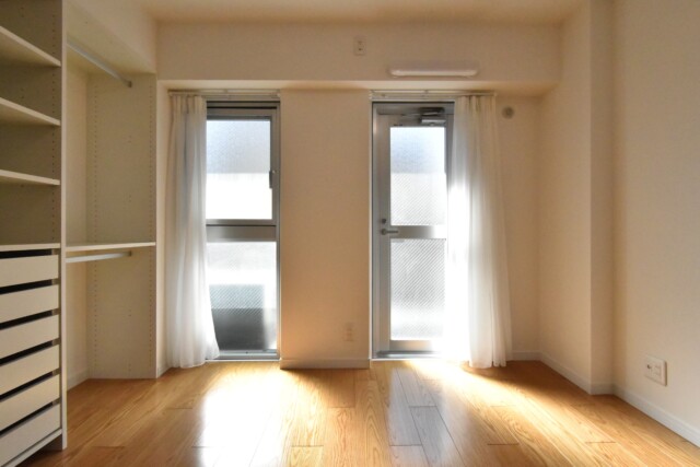 麻布狸穴ナショナルコート バルコニー