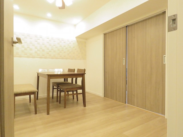 上高田四丁目団地　LDK約10.0帖