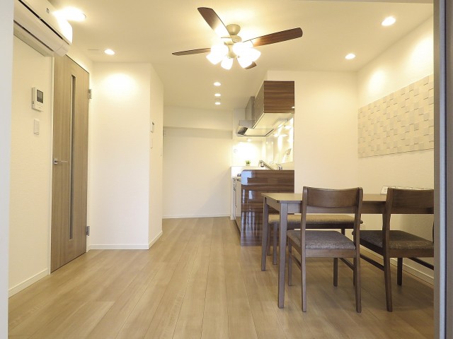 上高田四丁目団地　LDK約10.0帖