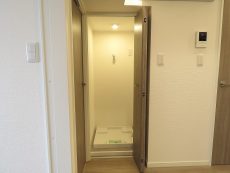 上高田四丁目団地　洗濯機置場