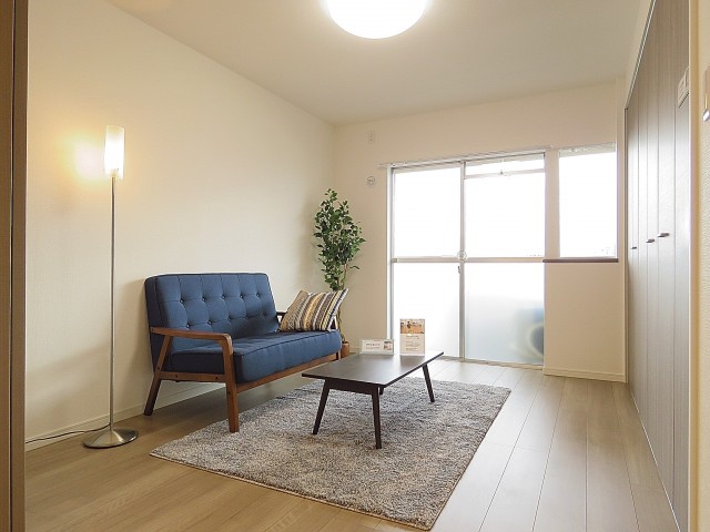 上高田四丁目団地　洋室約6.2帖