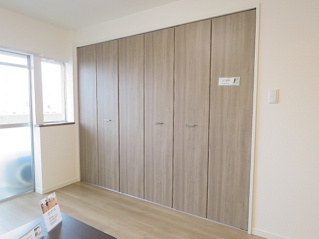 上高田四丁目団地　洋室約6.2帖