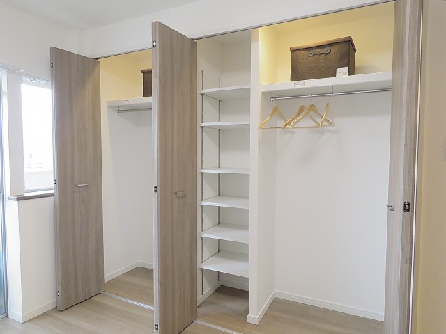 上高田四丁目団地　洋室約6.2帖