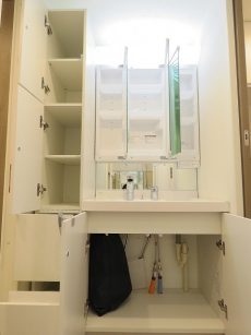 上高田四丁目団地　洗面化粧台