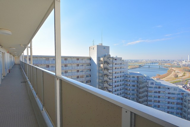 多摩川芙蓉ハイツ (4)外廊下