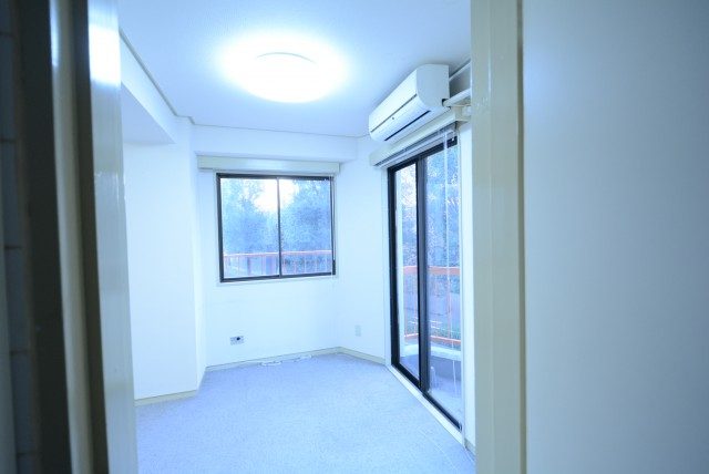 エグゼクティブ渋谷 洋室