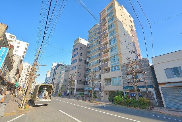 ラインズマンション根岸東 外観