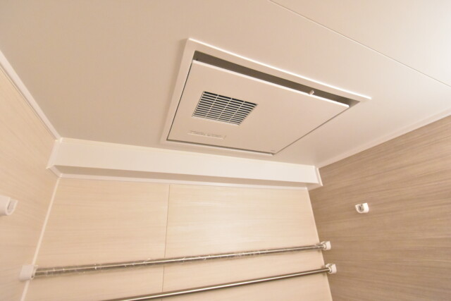 麻布狸穴ナショナルコート 浴室