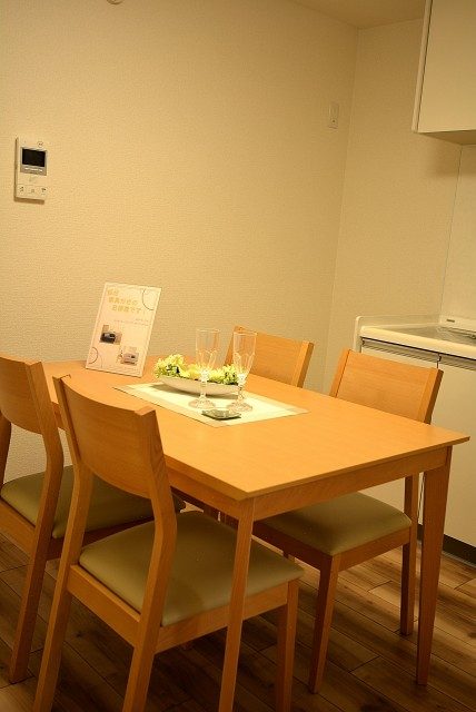 コスモ上馬 ダイニング コスモ上馬 ダイニング