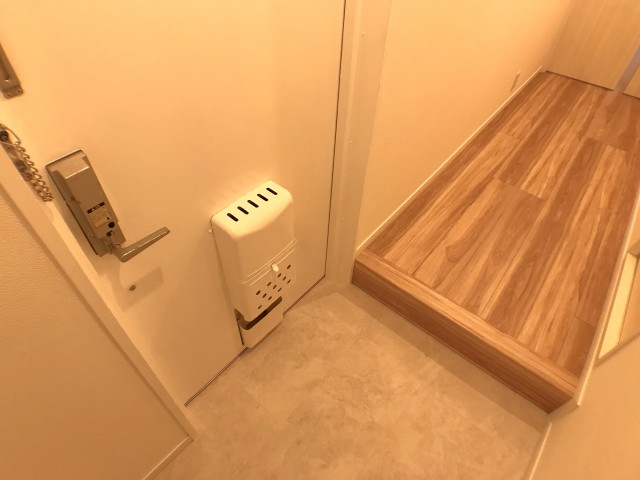 エル・アルカサル渋谷 玄関