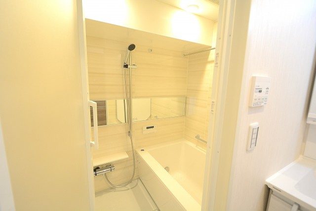 世田谷ピロティ 204 バス