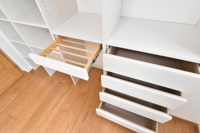 麻布狸穴ナショナルコート 洋室1