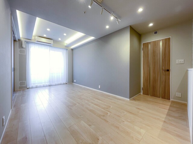 シティタワー池袋 2404 LDK