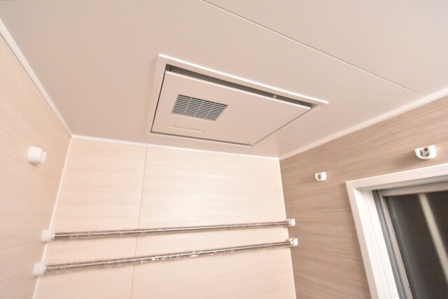 麻布狸穴ナショナルコート 浴室