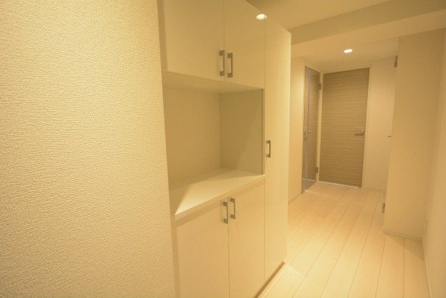 ボヌール目白台 玄関