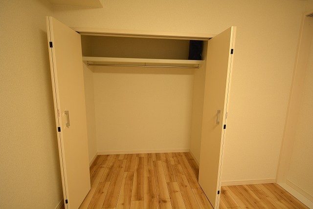 コスモ上馬 洋室6.0J コスモ上馬 洋室6.0J