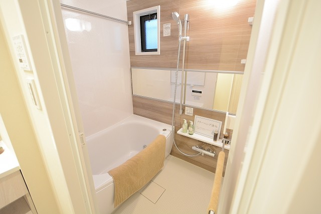 メゾンドゥ白金台 バス