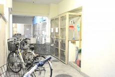 ライオンズマンション明石町 駐輪場・ゴミ捨て場