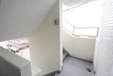 セントヒルズ三軒茶屋 階段