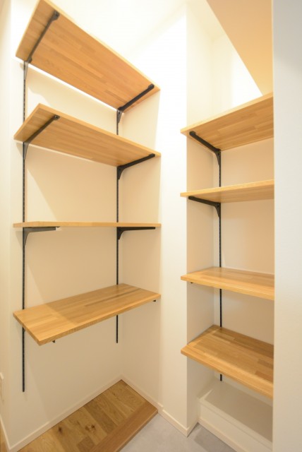 パイロットハウス北新宿 玄関