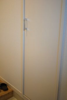 コスモ上馬 玄関