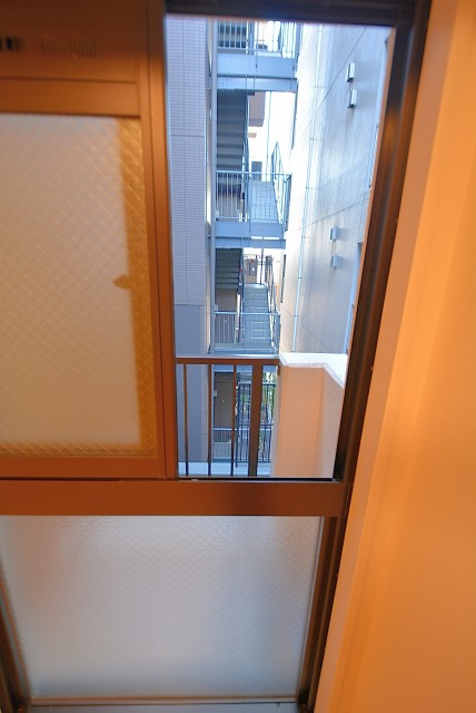 ラインズマンション根岸東 洋室6.1