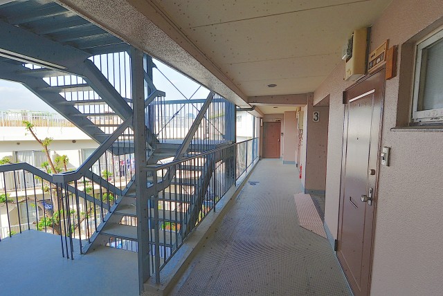 パールハイツ幡ヶ谷 外廊下