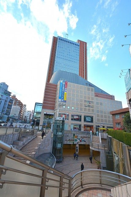 三軒茶屋駅周辺 三軒茶屋駅周辺