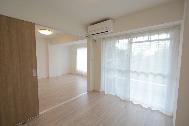 ヴィラロイヤル東中野 リビング・ダイニング