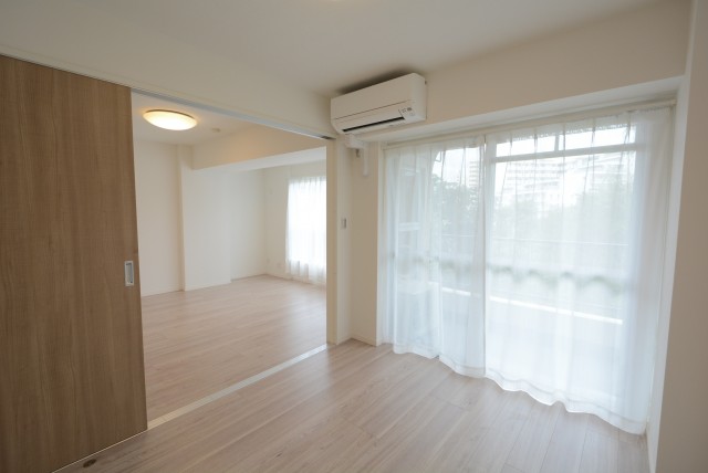 ヴィラロイヤル東中野 リビング・ダイニング