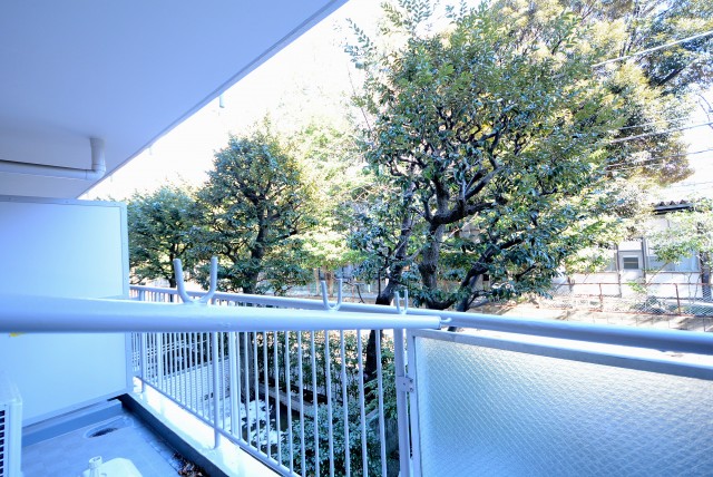 上野毛ハイム1号棟 バルコニー