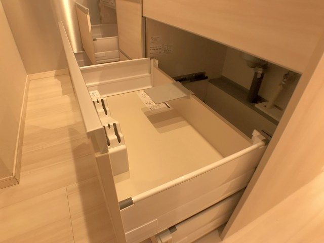 セザール キッチン