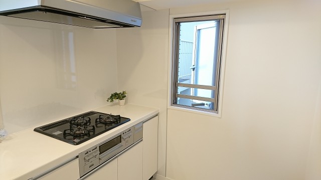 スパシエ日本橋エセンザ