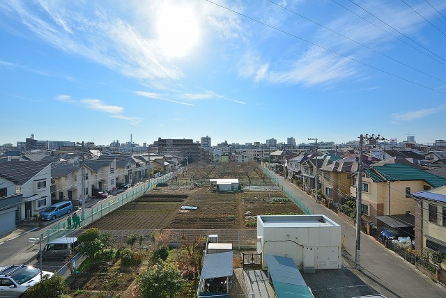 上高井戸ヒミコマンション リビングバルコニー